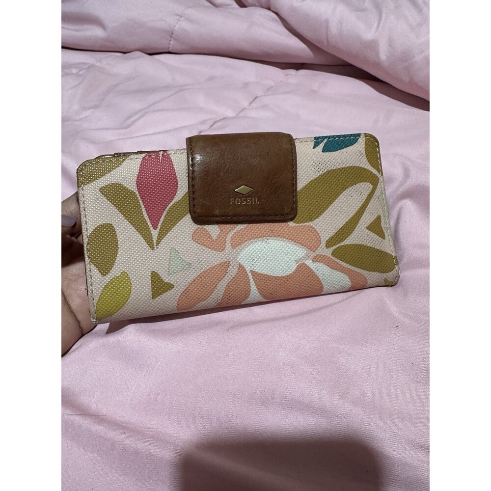 Fossil Floral Folding Wallet Women’s Brown Pink Green Blue Zipper Accent